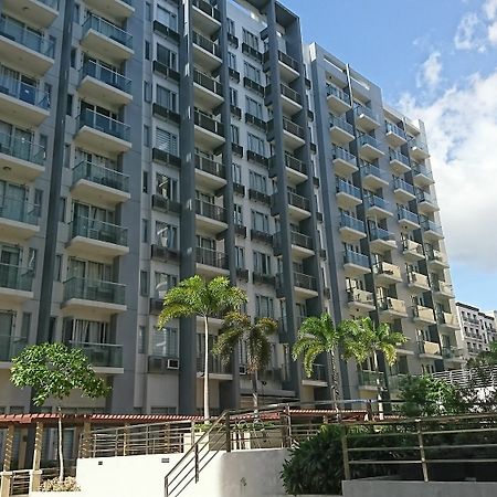 One Palmtree - 2Br Across Airport Otel Pasay Dış mekan fotoğraf